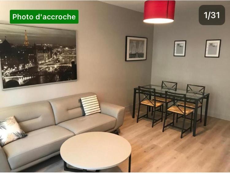 Pavillon 1 A 4 Personnes Chez L'Habitant Parfait Pour Une Famille Bagneux  Kültér fotó