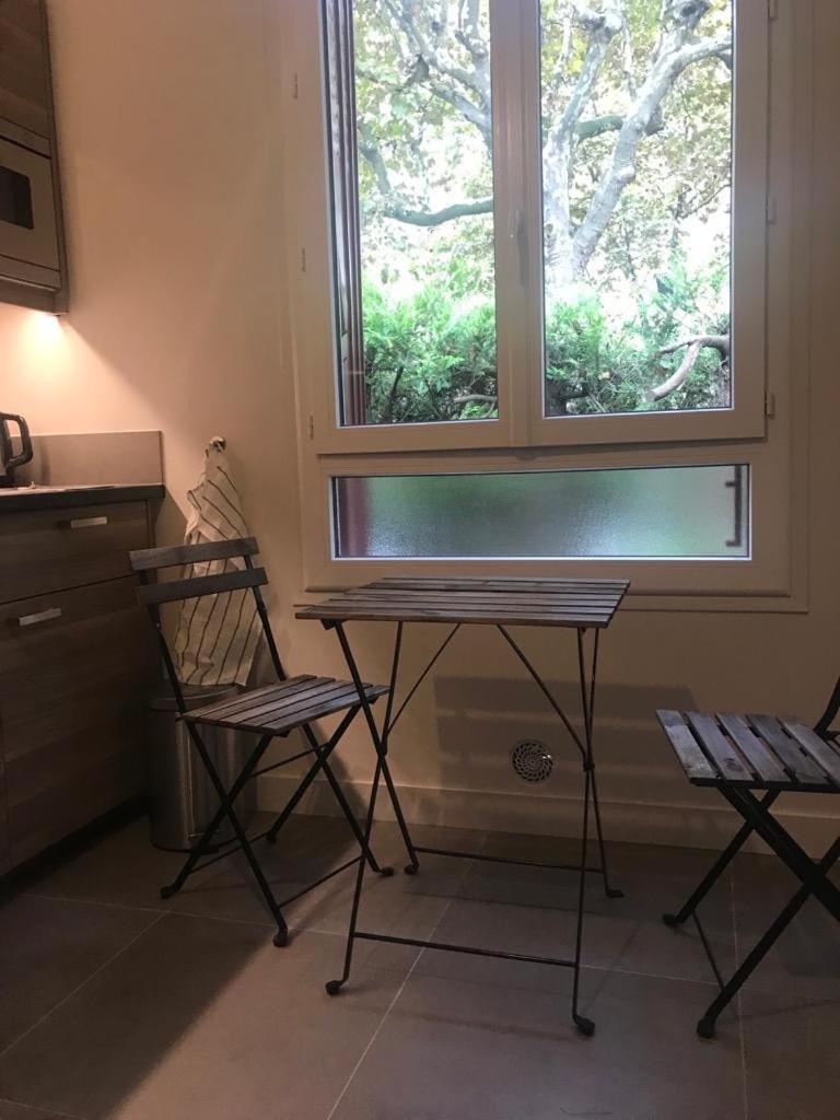 Pavillon 1 A 4 Personnes Chez L'Habitant Parfait Pour Une Famille Bagneux  Kültér fotó